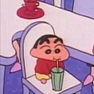 Meet your Posher, Adriana